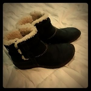 Ugg ankle boots